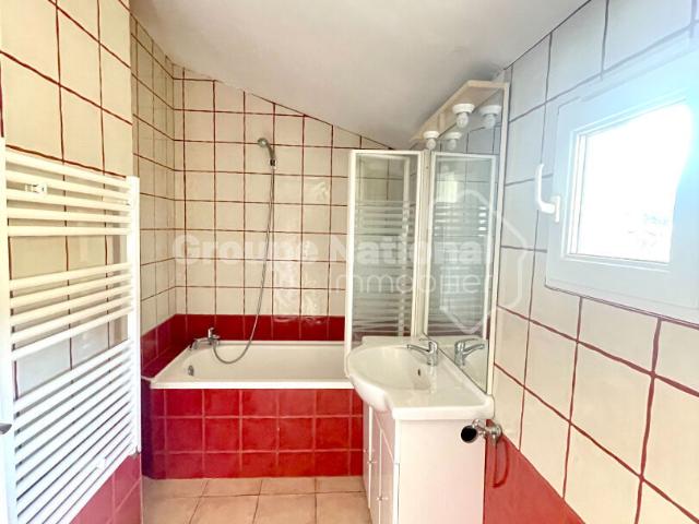 Appartement 3 pièces, 48 m² à louer à Piolenc 84420