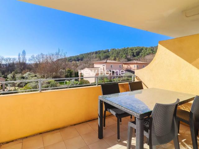 Appartement 3 pièces, 49 m² avec balcon, ascenseur et garage 49m² Callian