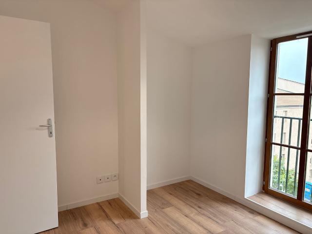Appartement 3 pièces, 49 m² à louer à Béziers 34500