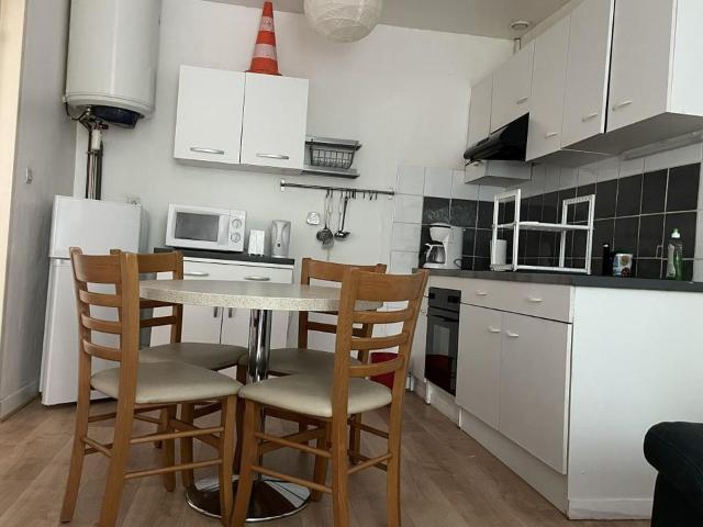 Appartement 3 pièces, 49 m² à louer à Lille 59000