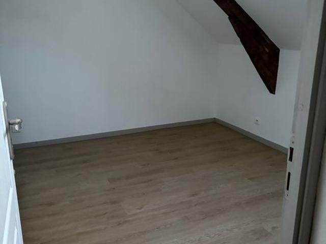 Appartement 3 pièces, 49 m² à louer à Pontivy 56300
