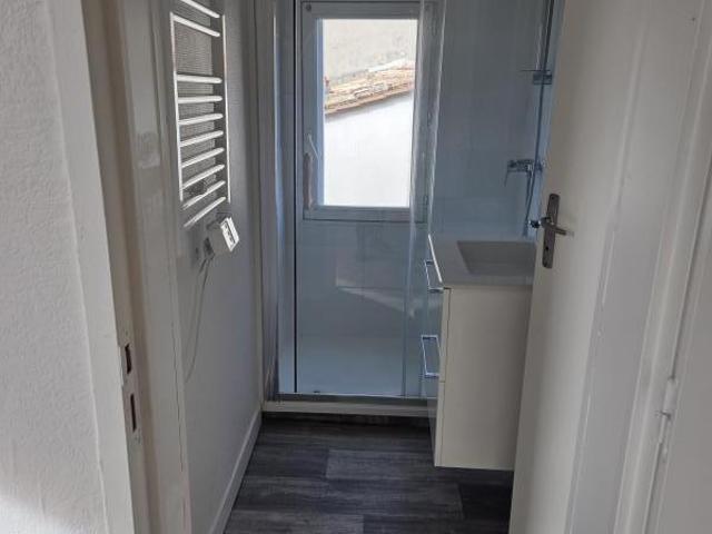 Appartement 3 pièces, 53 m² à louer à Bordeaux 33000