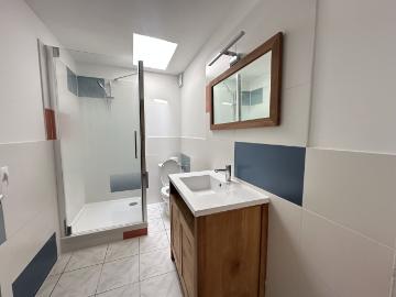 Appartement 3 pièces, 53 m² à louer à Combas 30250
