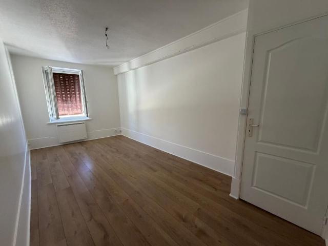 Appartement 3 pièces, 53 m² à louer à Saint Genis Laval 69230