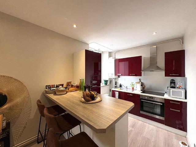 APPARTEMENT 3 PIÈCES 53 M² HYPER CENTRE VILLE