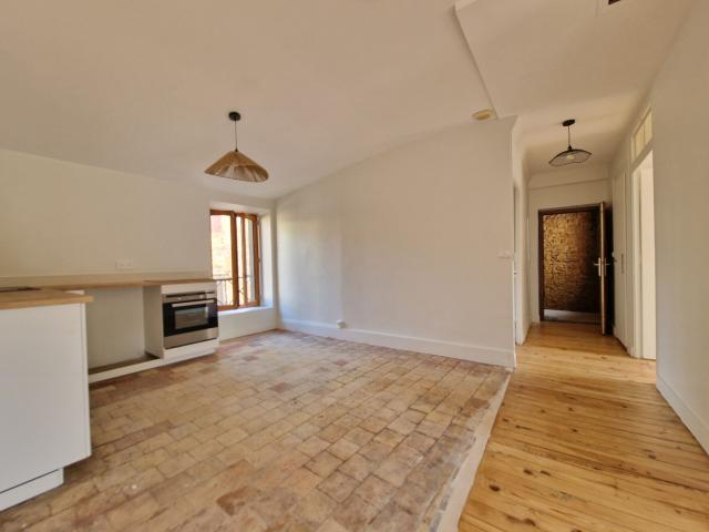 Appartement 3 pièces, 50 m² à louer à Couzon au Mont d'Or 69270