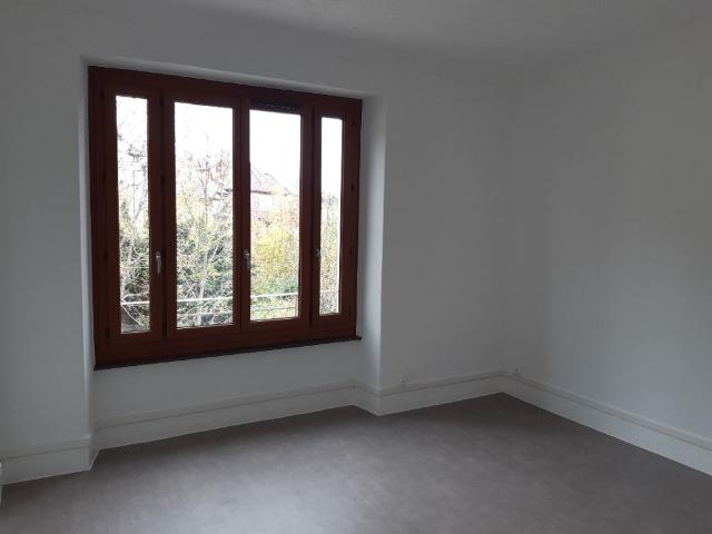 Appartement 3 pièces, 50 m² à louer à Gex 01170