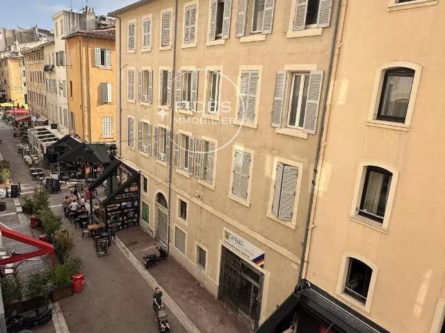 Appartement 3 pièces, 50 m² à louer à Marseille 1 13001