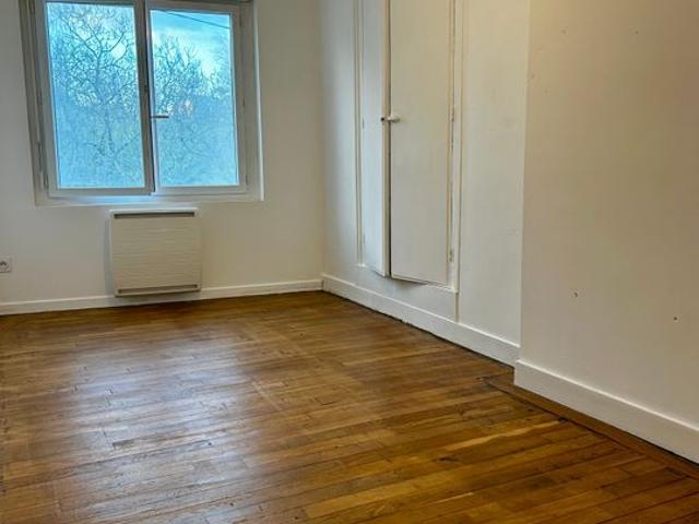 Appartement 3 pièces, 50 m² à louer à Montmorillon 86500