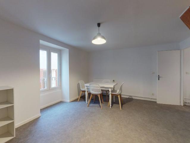 Appartement 3 pièces, 51 m² à louer à Loriol sur Drôme 26270