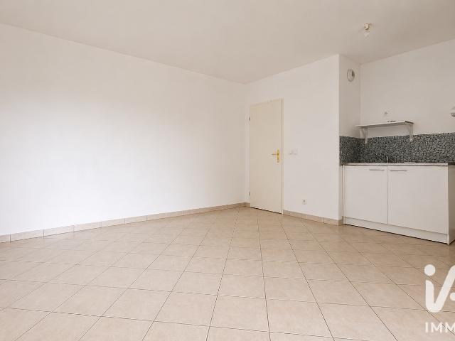Appartement 3 pièces, 51 m² à louer à Meaux 77100