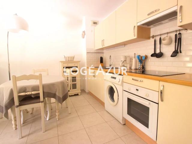 Appartement 3 pièces, 52 m² à louer à Vallauris 06220