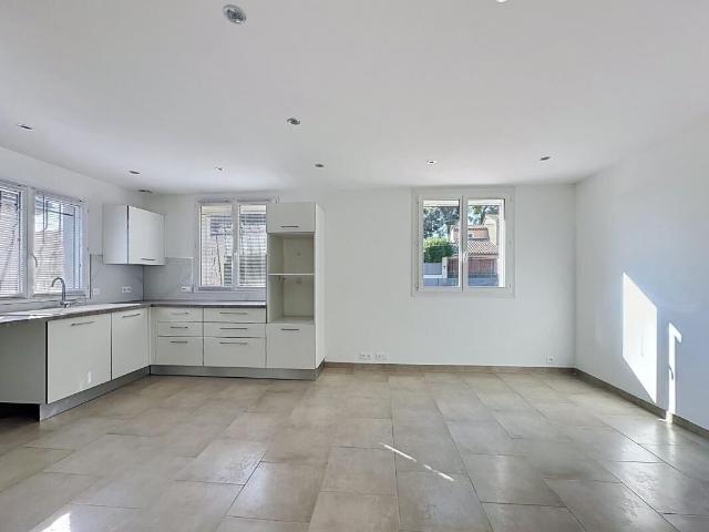 Appartement 3 pièces, 52 m² à louer à Le Cannet 06110