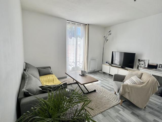 Appartement 3 pièces, 52 m² à louer à Linas 91310