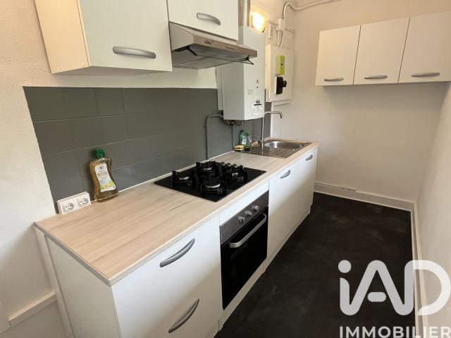 Appartement 3 pièces, 52 m² à louer à Nîmes 30000