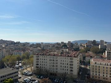 Appartement 3 pièces, 57 m² à louer à Toulon 83000