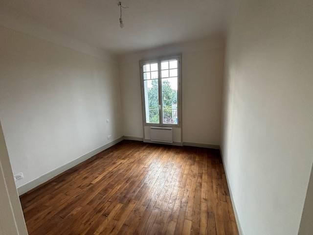 Appartement 3 pièces, 57 m² à louer à Enghien les Bains 95880