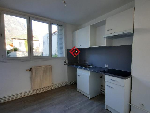 Appartement 3 pièces, 57 m² à louer à Grenoble 38000