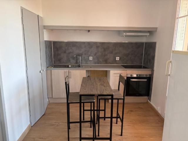 Appartement 3 pièces, 57 m² à louer à Manosque 04100