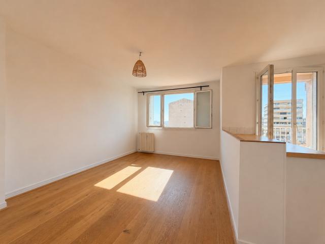 Appartement 3 pièces, 57 m² à louer à Marseille 10 13010