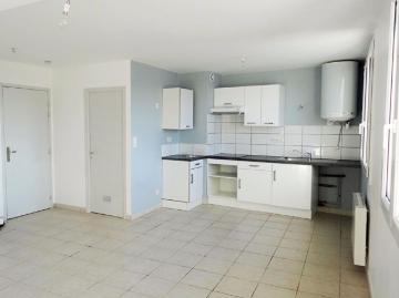 Appartement 3 pièces, 57 m² à louer à Naucelle 12800