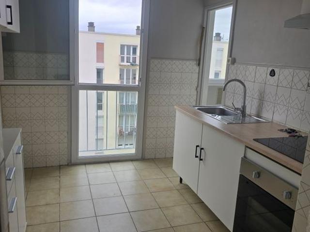 Appartement 3 pièces, 57 m² à louer à Noyon 60400