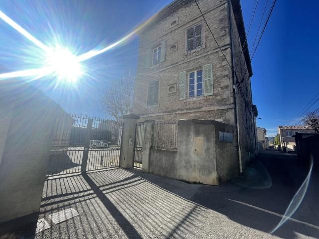 Appartement 3 pièces, 57 m² à louer à Pont Saint Esprit 30130