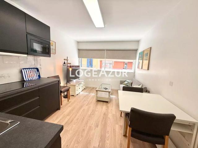 Appartement 3 pièces, 54 m² à louer à Antibes 06600