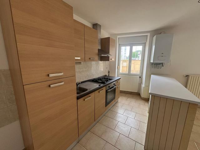 Appartement 3 pièces, 54 m² à louer à Châtellerault 86100