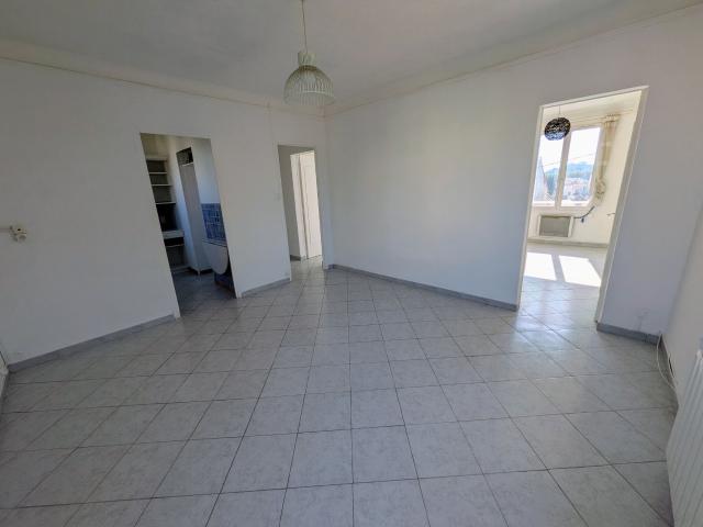 Appartement 3 pièces, 54 m² à louer à La Seyne sur Mer 83500
