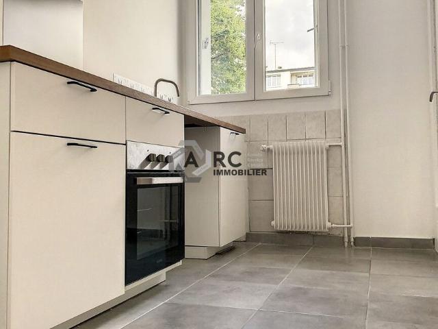 Appartement 3 pièces 55,03 m² Saint Jean de la Ruelle