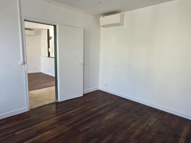 Appartement 3 pièces, 55 m² à louer à Villenauxe la Grande 10370