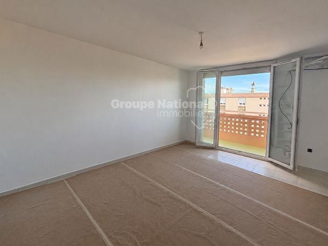 Appartement 3 pièces, 55 m² à louer à Beaucaire 30300