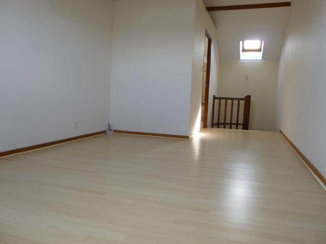 Appartement 3 pièces, 55 m² à louer à Luc la Primaube 12450