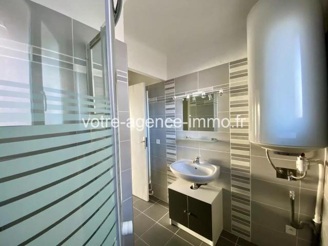 Appartement 3 pièces, 55 m² à louer à Nice 06300