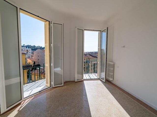 Appartement 3 pièces, 55 m² à louer à Nice 06300