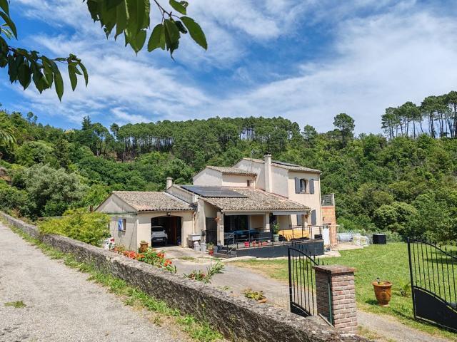 Appartement 3 pièces, 55 m² à louer à Saint Sébastien d'Aigrefeuille 30140