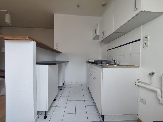 Appartement 3 pièces, 56 m² à louer à Lille 59000