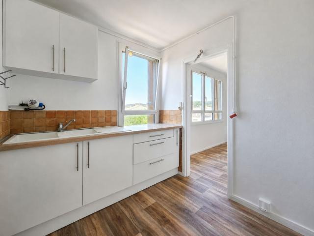 Appartement 3 pièces, 56 m² à louer à Mantes la Jolie 78200