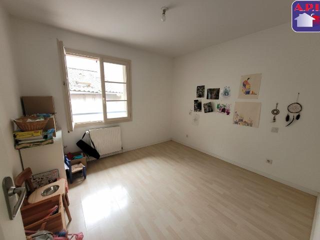 Appartement 3 pièces, 56 m² à louer à Saint Girons 09200