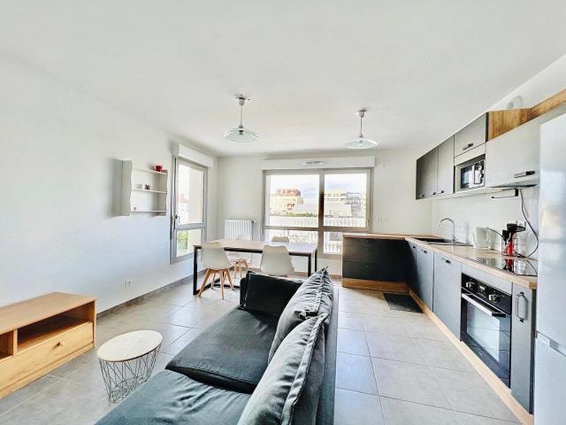 Croix Luizet, superbe T3 meublé 58m²