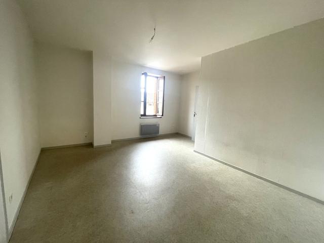 Appartement 3 pièces, 58 m² à louer à Lafrançaise 82130