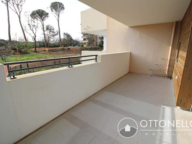 Appartement 3 pièces, 58 m² à louer à Le Muy 83490