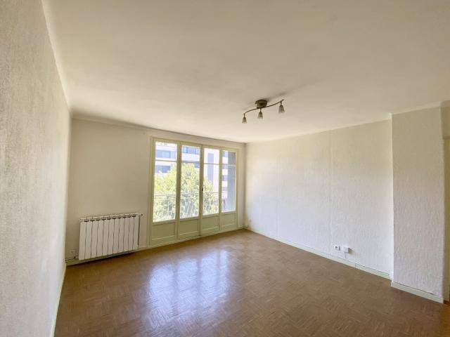 Appartement 3 pièces, 58 m² à louer à Marseille 12 13012