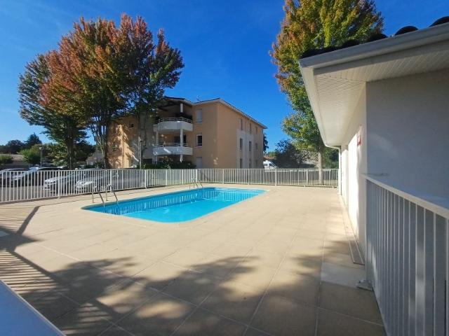 T3 meublé à louer avec balcon piscine SAINT PIERRE DU MONT
