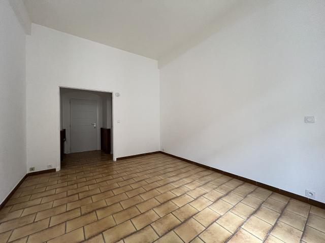Appartement 3 pièces, 59 m² à louer à Aubenas 07200