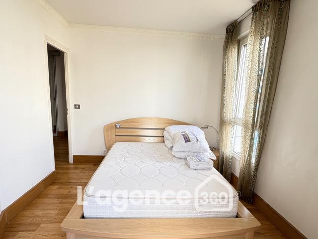 Appartement 3 pièces, 59 m² à louer à Courbevoie 92400