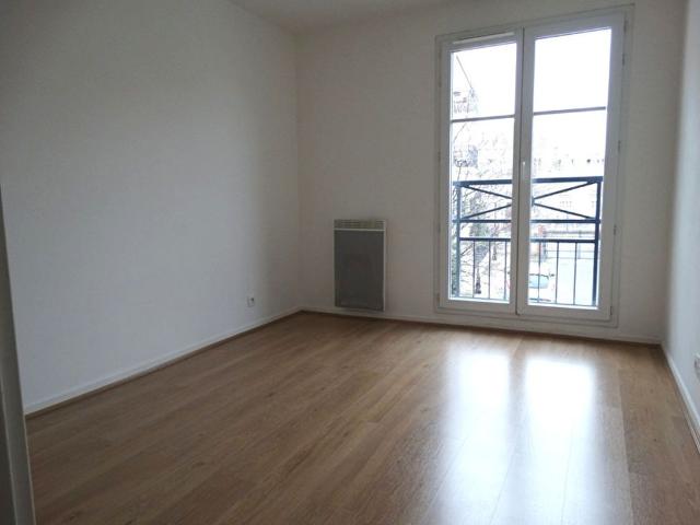 Appartement 3 pièces, 59 m² à louer à Mantes la Jolie 78200