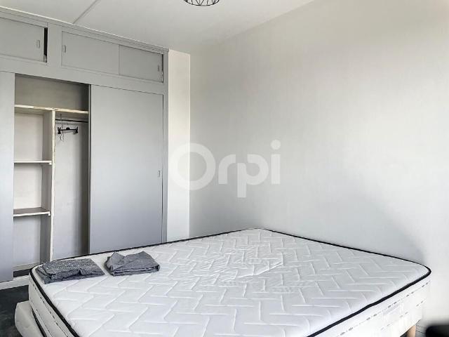Appartement 3 pièces, 59 m² à louer à Orléans 45000