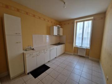 Nevers, Nièvre, Bourgogne - Parking, Cuisine équipée